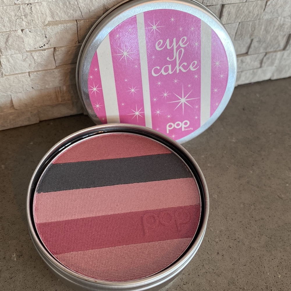 POP Eye Cake Eyeshadow Palette in Bright Pink - NEW